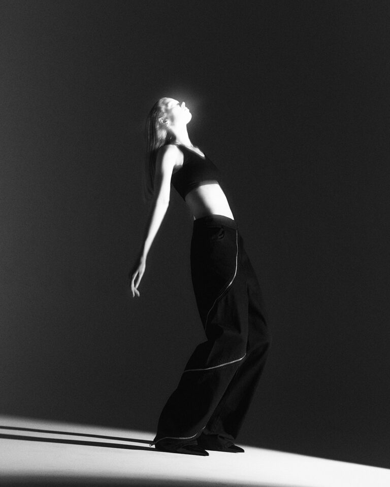 alaia_back_narukiyamanouchi