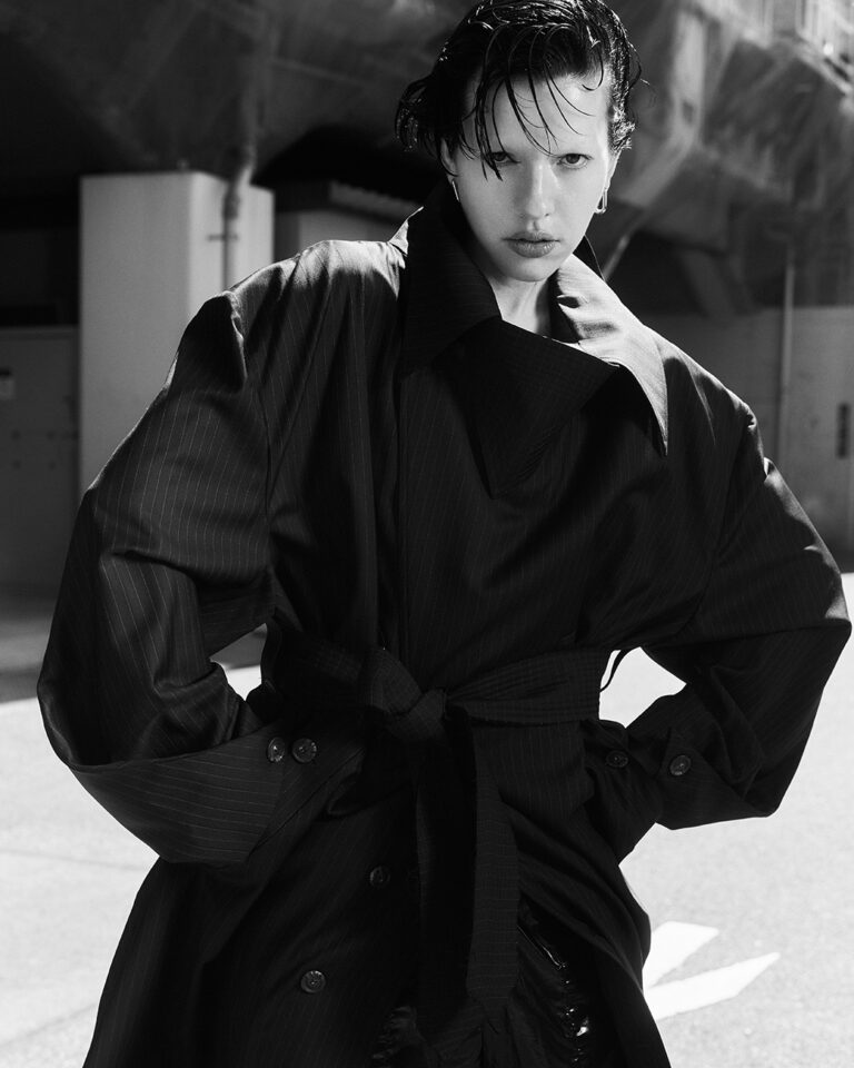 sonia_carrasco_back_narukiyamanouchi